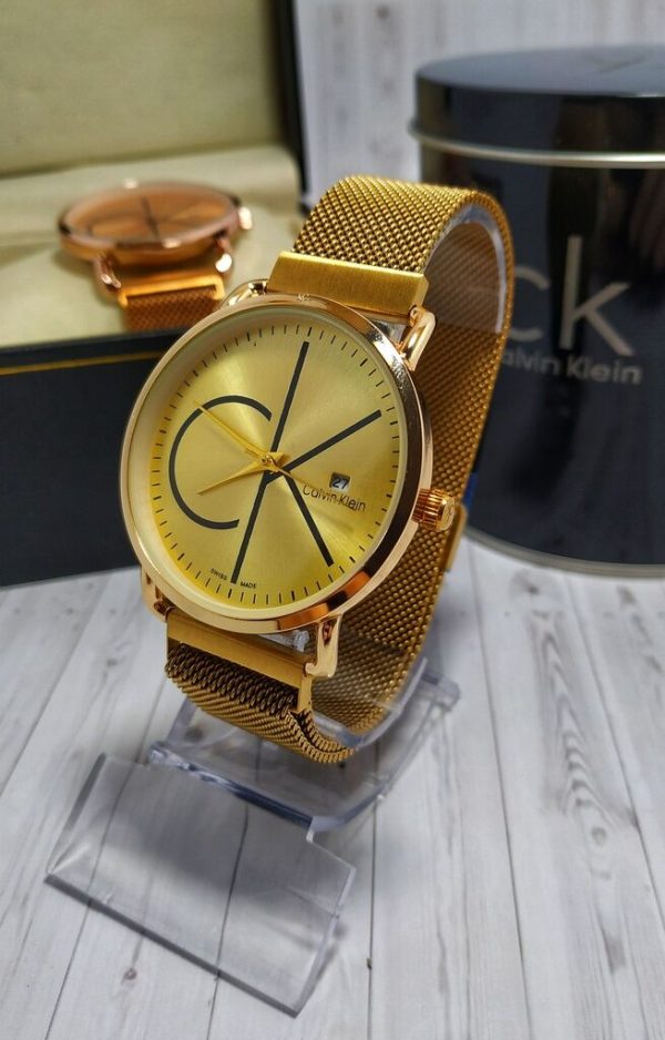 Relógio Calvin Klein Pulseira de aço Dourado